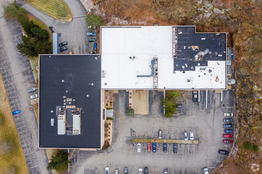 More Photos Of 281 Fields Ln, Brewster Village Light Manufacturing For Lease