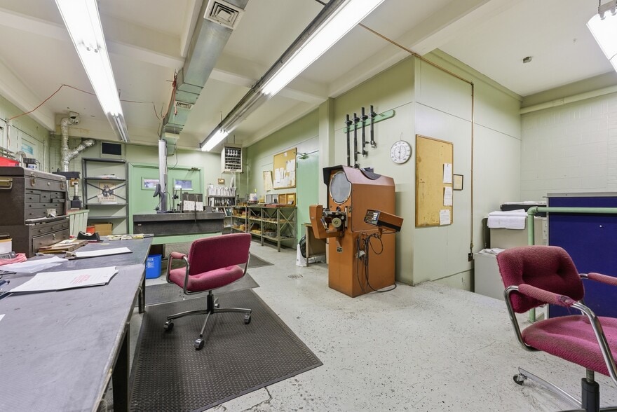 More Photos Of 330 Fuller Rd, Chicopee Distribution For Sale