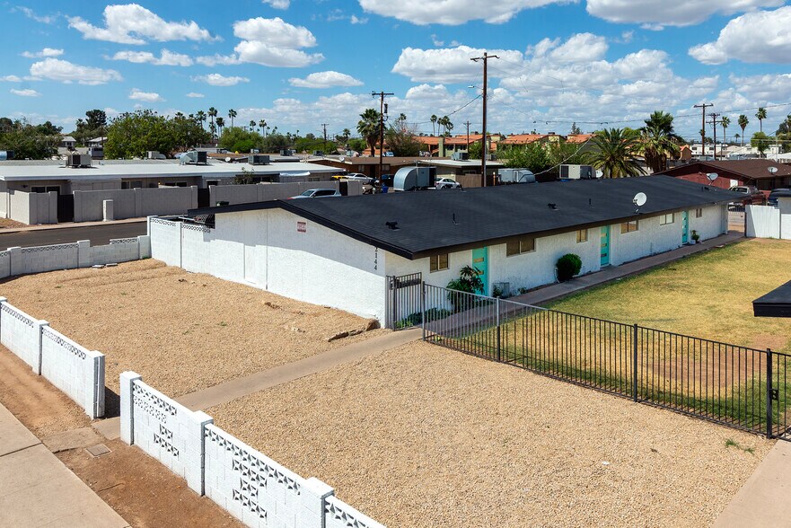More Photos Of 2140 W Heatherbrae Dr, Phoenix Apartments For Sale
