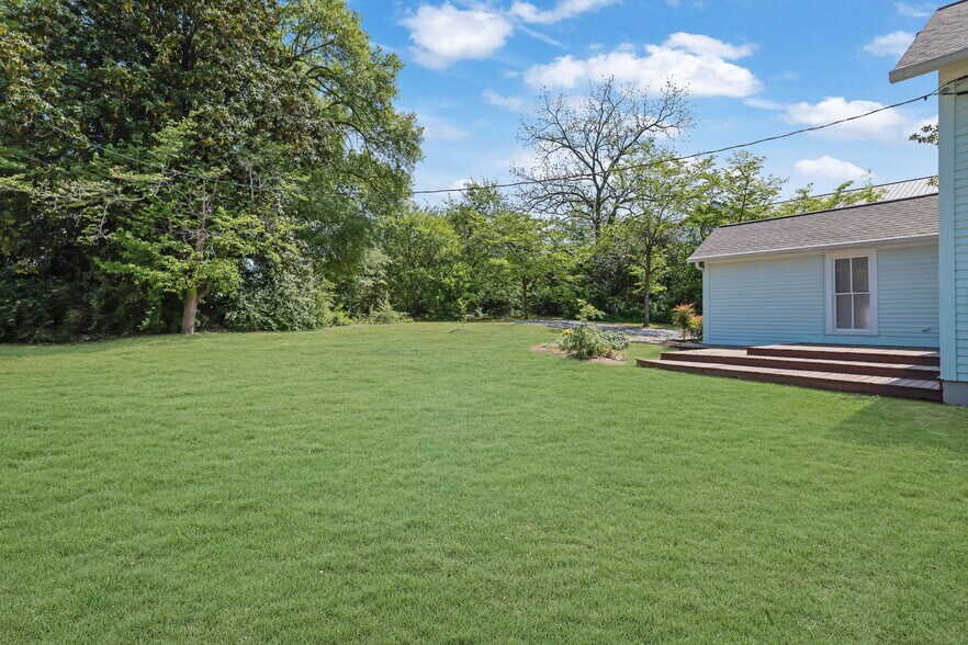 More Photos Of 134 Marble Mill Rd, Marietta Office For Sale