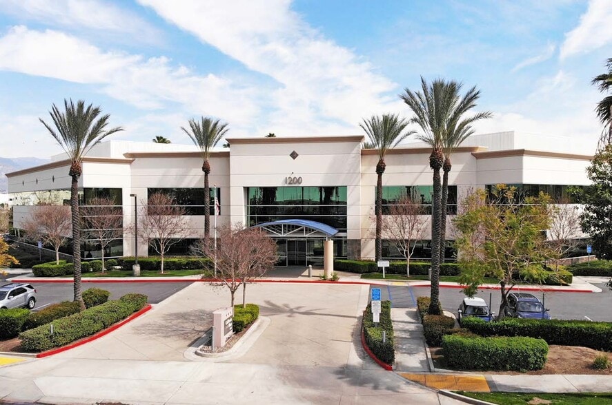 More Photos Of 1200 California St, Redlands Office For Lease