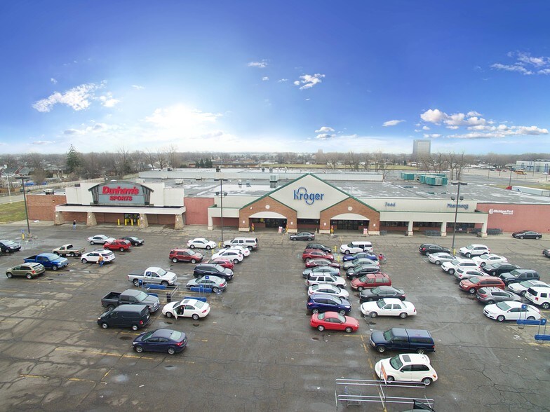 More Photos Of 13333 Eureka Rd, Southgate Freestanding For Lease