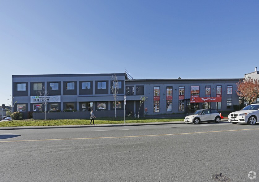 More Photos Of 7825 Edmonds St, Burnaby Flex For Lease