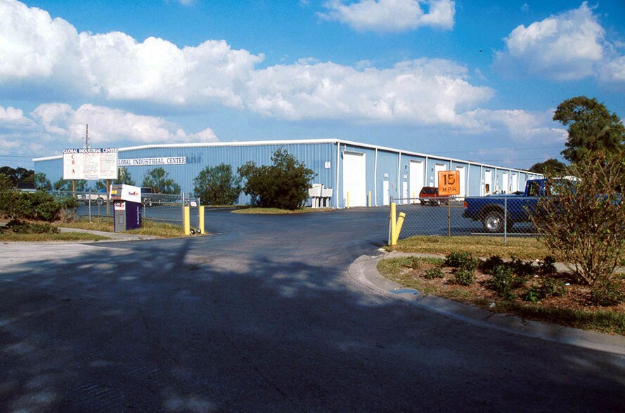 More Photos Of 1400 L and R Industrial Blvd, Tarpon Springs Unknown For Lease