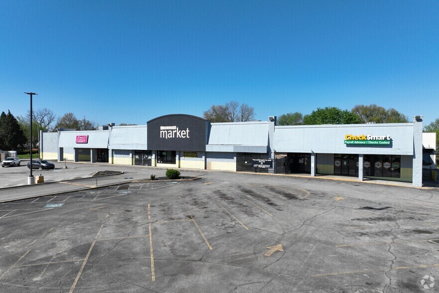 More Photos Of 3430 Taylor Blvd, Louisville Freestanding For Lease