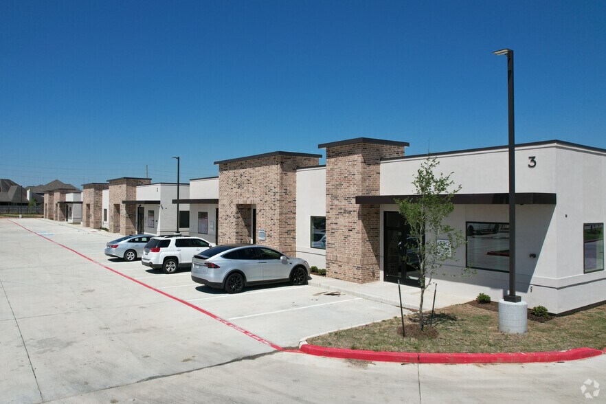 More Photos Of 11960 Broadway St, Pearland Medical For Sale