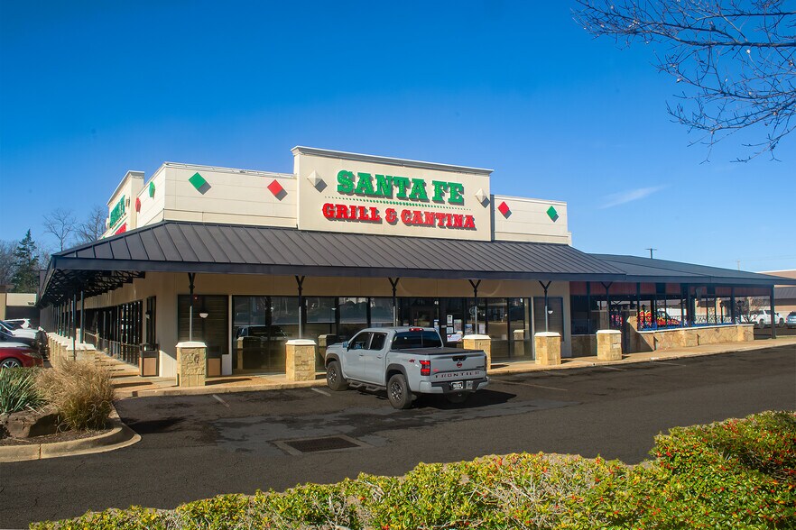 More Photos Of 731 S Pear Orchard Rd, Ridgeland Storefront For Lease