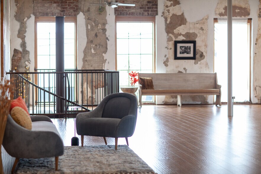 More Photos Of 1427 Oretha Castle Haley Blvd, New Orleans General Retail For Sale