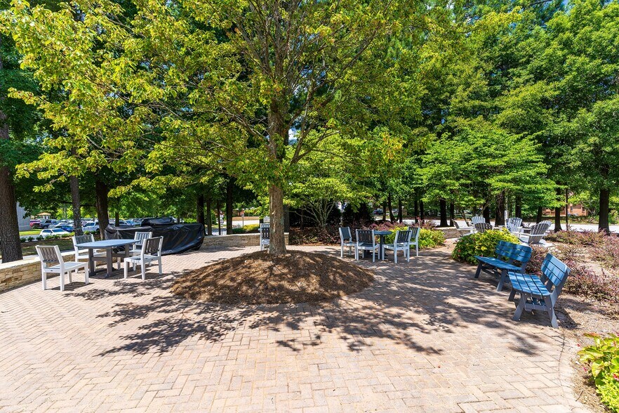 More Photos Of 1750 Founders Pky, Alpharetta Unknown For Lease