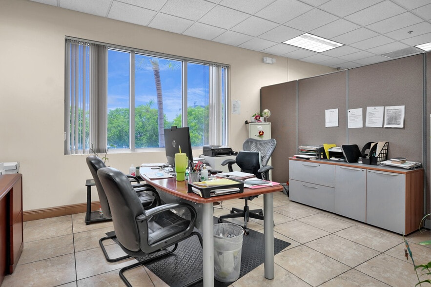 More Photos Of 12601 NW 115th Ave, Medley Warehouse For Sale