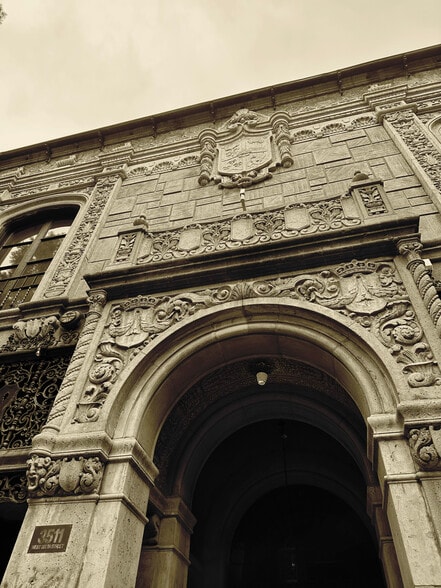 More Photos Of 3501-3519 W 6th St, Los Angeles General Retail For Lease