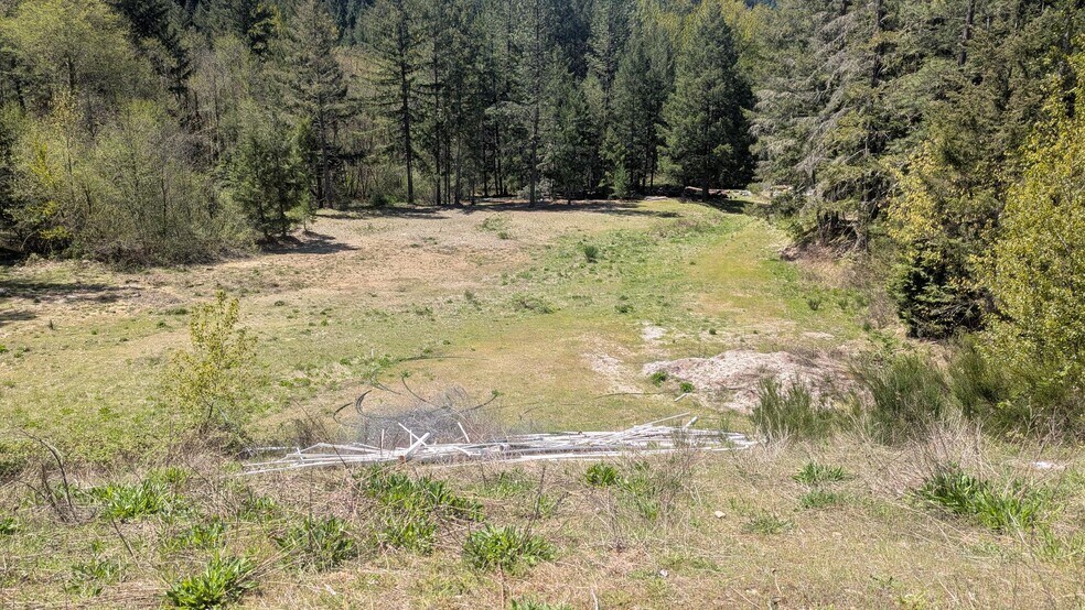 More Photos Of 2999 Speaker Rd, Wolf Creek Land For Sale