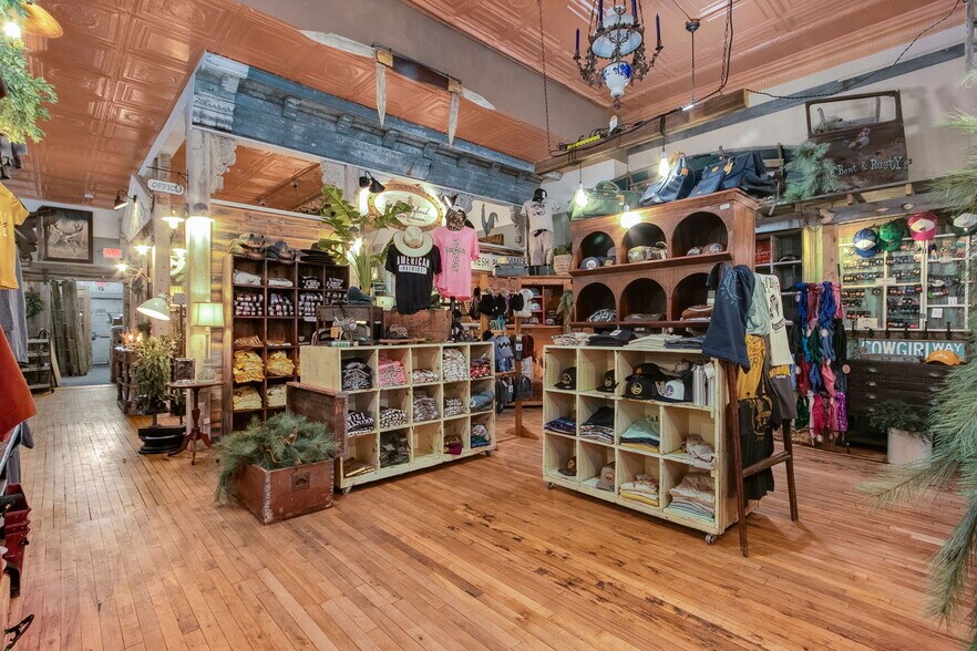 More Photos Of 308 S 2nd St, Laramie Storefront Retail Residential For Sale