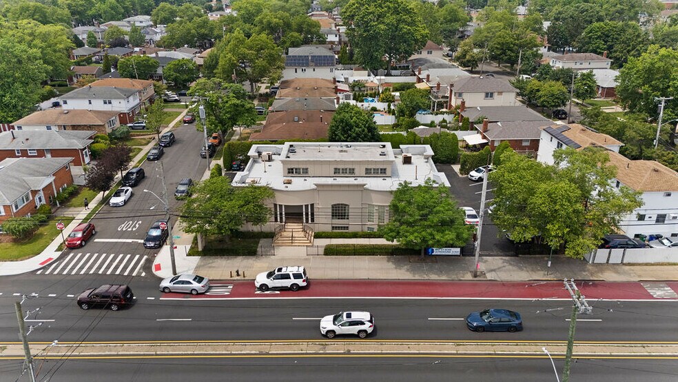 More Photos Of 2777 Hylan Blvd, Staten Island Office For Sale