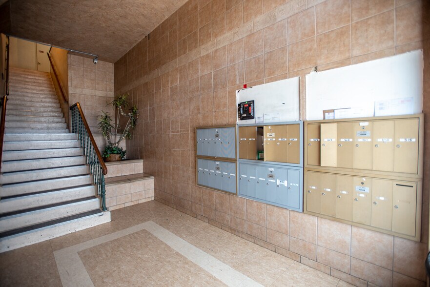 More Photos Of 421 E 6th St, Los Angeles Warehouse For Sale