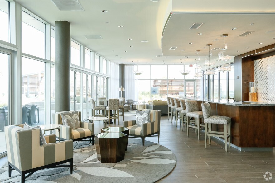 More Photos Of 2929 Weslayan St, Houston Apartments For Lease