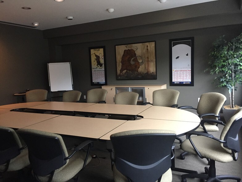 More Photos Of 620 Richmond St, London Office For Lease