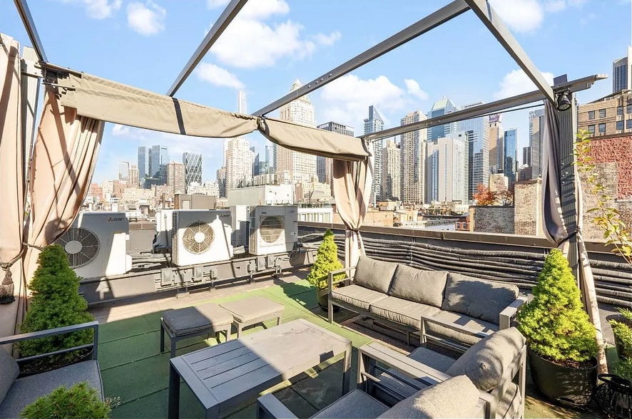 More Photos Of 414 W 45th St, New York Apartments For Sale