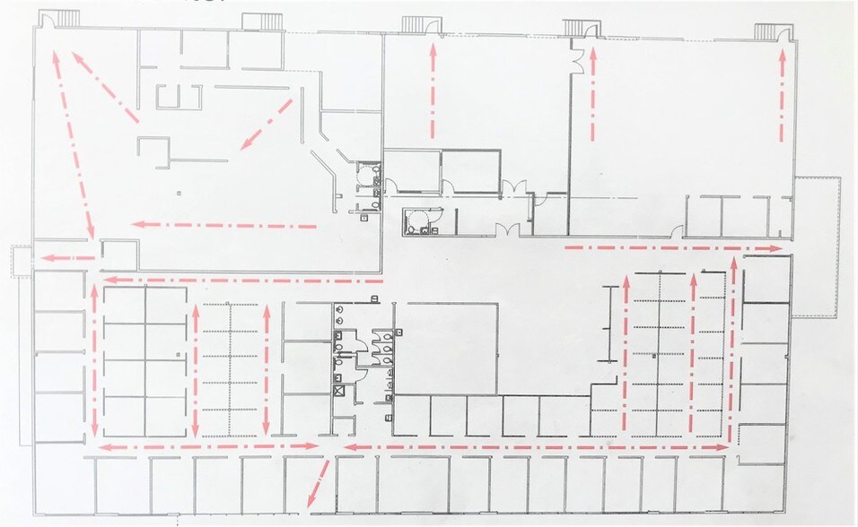 More Photos Of 4515 E 19th St, Bradenton Light Manufacturing For Lease