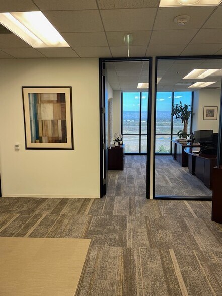 More Photos Of 19900 MacArthur Blvd, Irvine Office For Lease