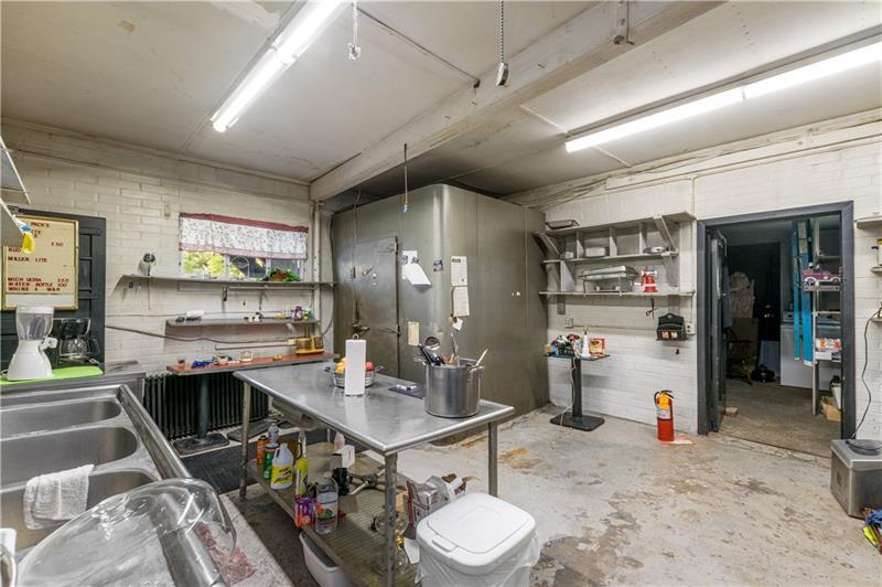 More Photos Of 5101 National Pike, Markleysburg Restaurant For Sale