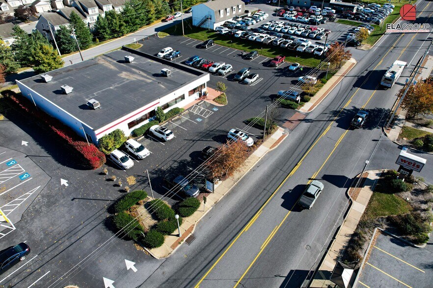 More Photos Of 743 S Broad St, Lititz Office For Sale