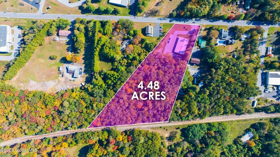 More Photos Of 4284 Ny-50, Saratoga Springs General Retail For Sale