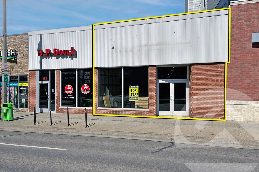 More Photos Of 555 E Grand River Ave, East Lansing Storefront For Lease