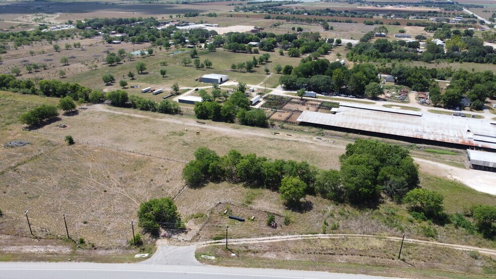 More Photos Of 1801 S Mechanic St, El Campo Land For Sale