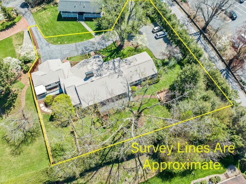 More Photos Of 142 Country Club Dr, Waynesville Hospitality For Sale