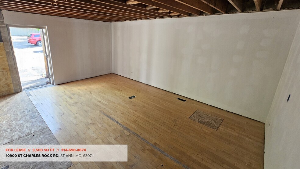 More Photos Of 10900 Saint Charles Rock Rd, Saint Ann Storefront Retail Office For Lease