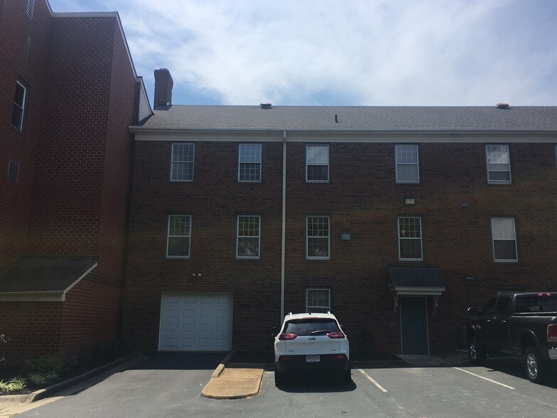 More Photos Of 7300 Hanover Green Dr, Mechanicsville Office For Lease
