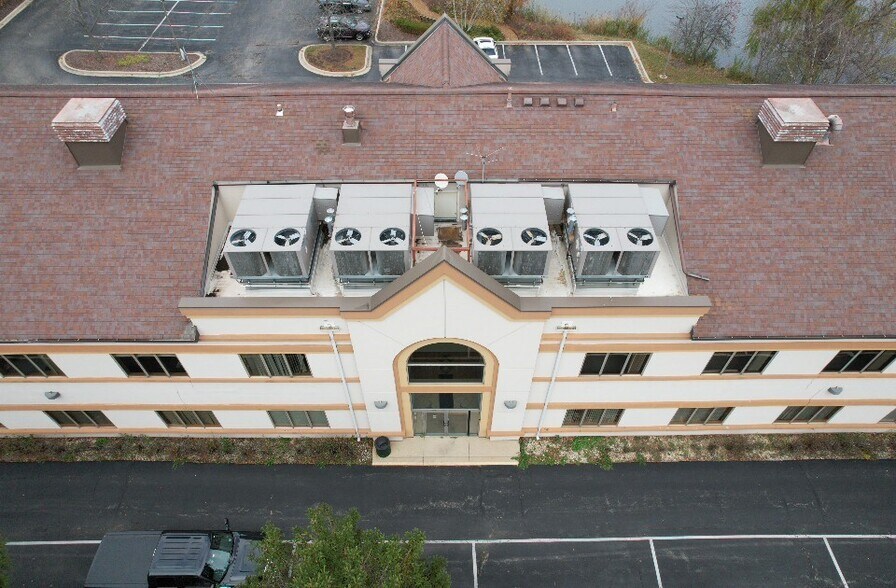 More Photos Of 2615 Three Oaks Rd, Cary Medical For Lease