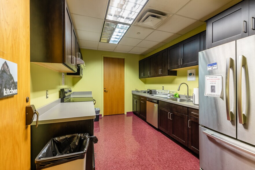 More Photos Of 1020 John St, West Henrietta Loft Creative Space For Sale