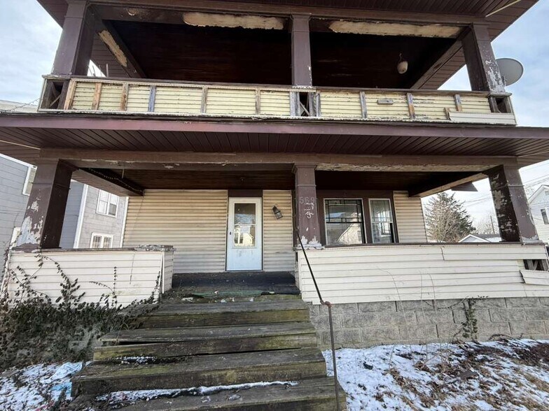 More Photos Of 569 E Church St, Marion Apartments For Sale