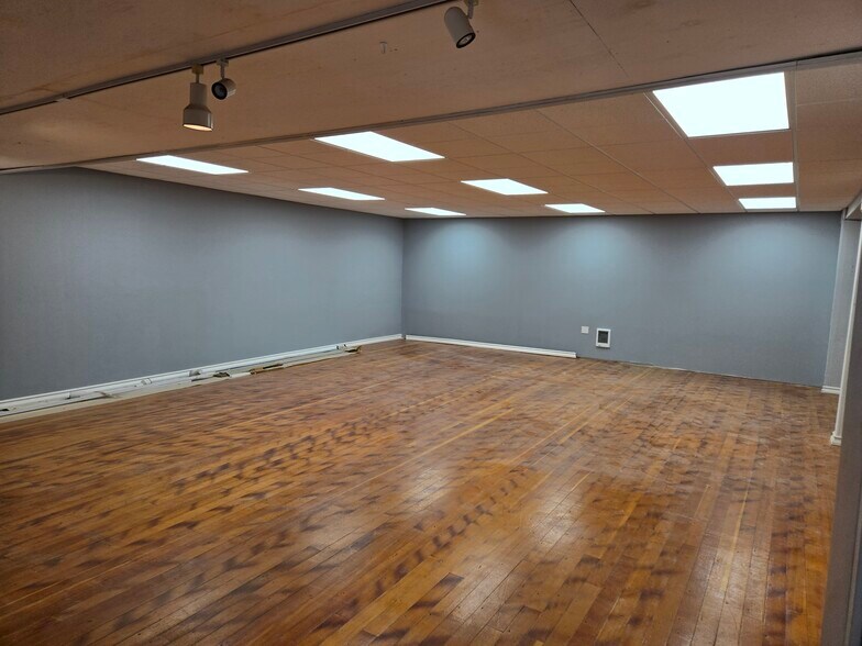 More Photos Of 512 1st St, La Conner Restaurant For Lease