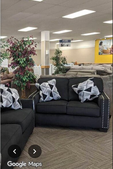 More Photos Of 4036-4048 White Plains Rd, Bronx Storefront Retail Office For Lease