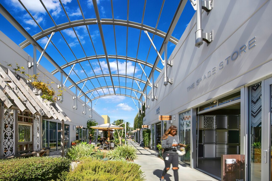 More Photos Of 3303-3323 Hyland Ave, Costa Mesa Unknown For Lease