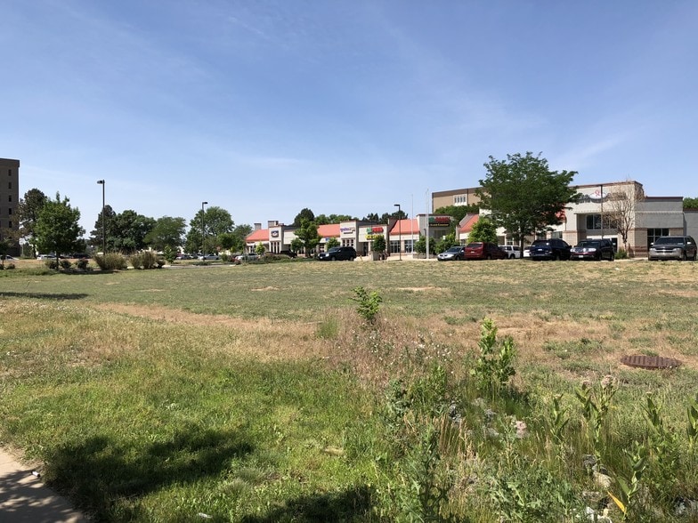 More Photos Of 4611 Peoria St, Denver Storefront For Lease