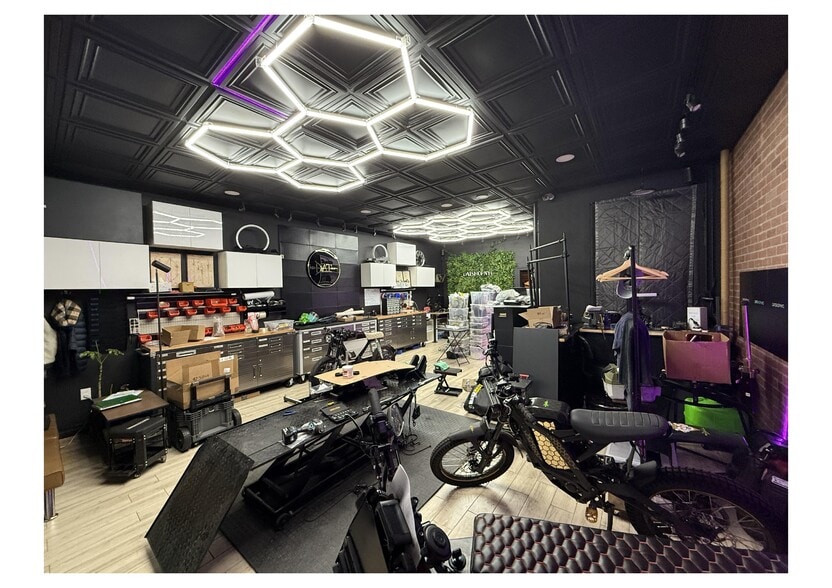 More Photos Of 4422 3rd Ave, Brooklyn Apartments For Lease