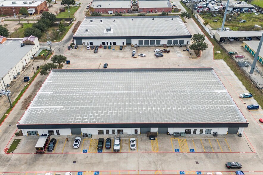 More Photos Of 3115 Fry Rd, Katy Unknown For Lease