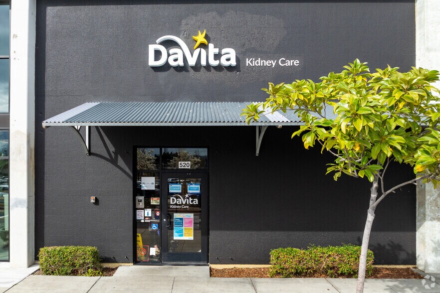 More Photos Of 15555 E 14th St, San Leandro Research And Development For Lease