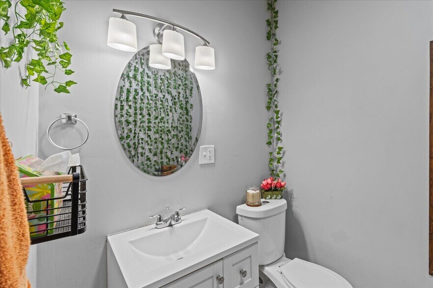 More Photos Of 816 Collings Ave, Collingswood Apartments For Sale