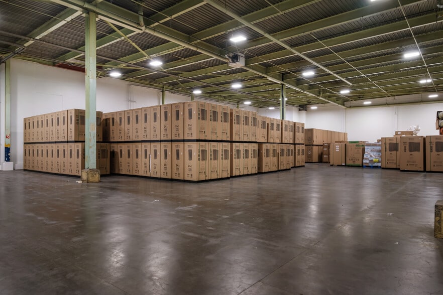 More Photos Of 2210 S C St, Tacoma Manufacturing For Sale