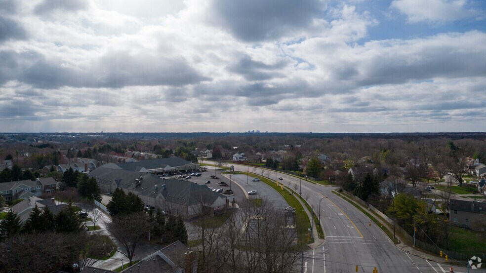 More Photos Of 5855 Frantz Rd, Dublin Restaurant For Sale