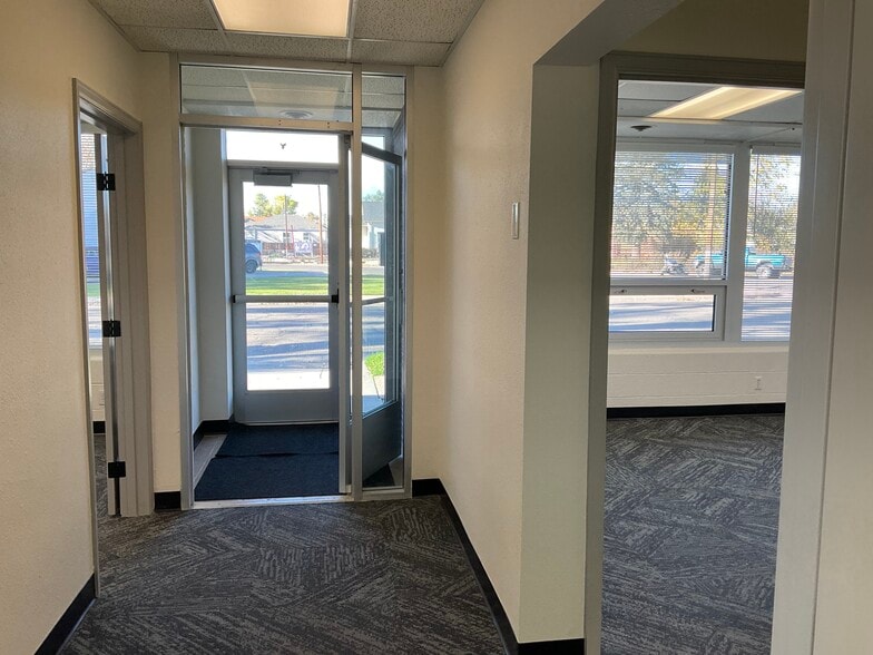 More Photos Of 525 Randall Ave, Cheyenne Office For Lease