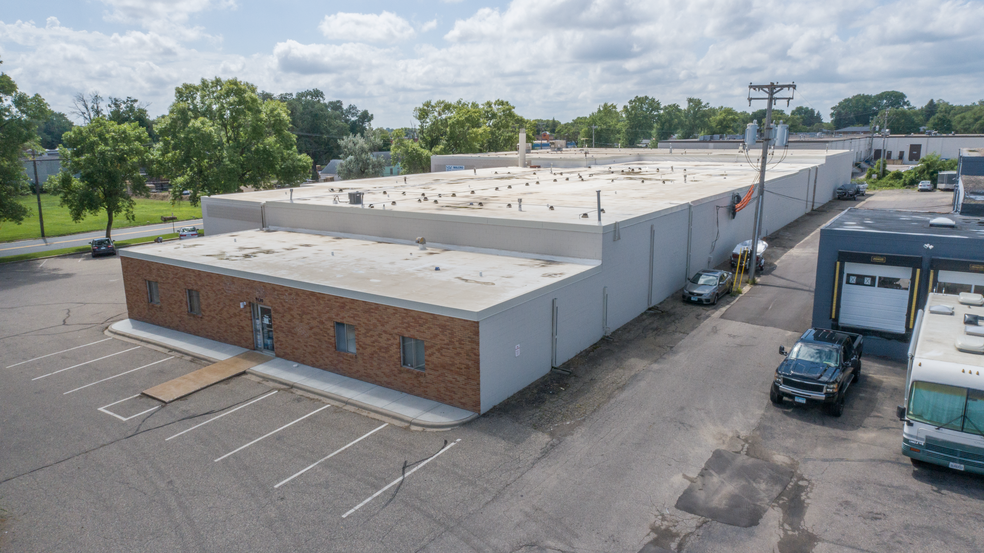 Primary Photo Of 9130 Grand Ave S, Bloomington Warehouse For Lease