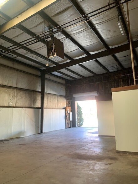 More Photos Of 4708 S Old Peachtree Rd, Norcross Warehouse For Sale
