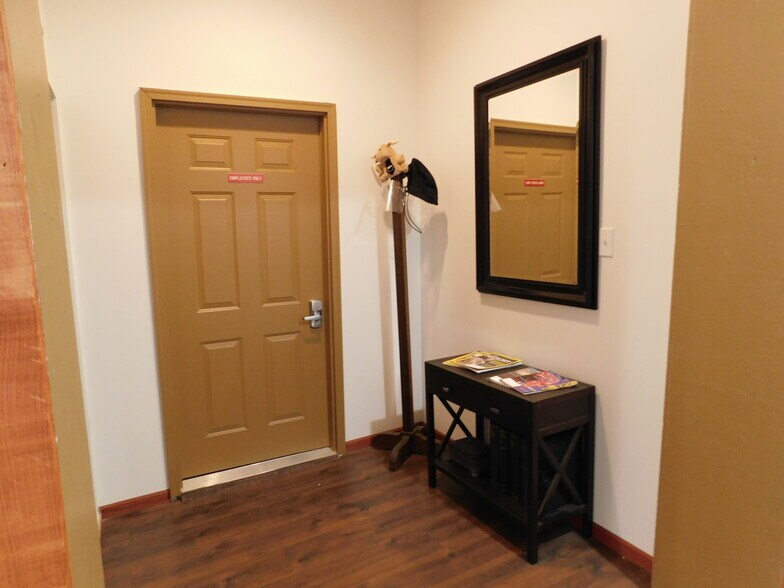 More Photos Of 68 W Main St, Danville Office For Lease