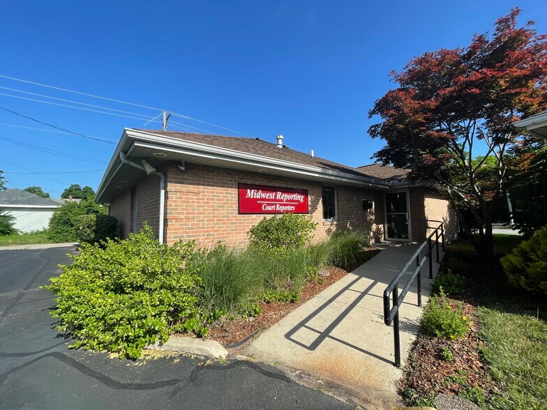 More Photos Of 1448 Lincoln Way East, South Bend Medical For Sale